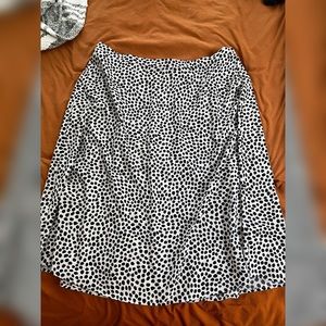 Tahari women - pulse size swing skirt -2x